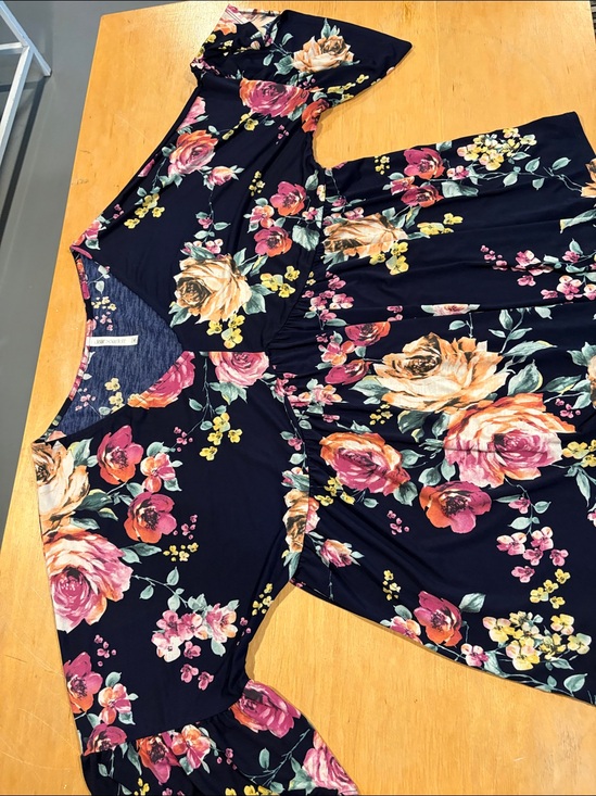 Dear Scarlett Tops - Dear Scarlett ~ Navy Blue Floral Hot Pink Coral Short Sleeve Babydoll Blouse